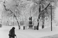 3 lutego 1963
Zima w Nowej Hucie, w kadrze widoczna kapliczka w Mogile. 

fot. Henryk Makarewicz/idealcity.pl

Dofinansowano z Regionalnego Programu Operacyjnego Województwa Małopolskiego na lata 2014-2020

Dofinansowano ze środków Ministra Kultury i Dziedzictwa Narodowego